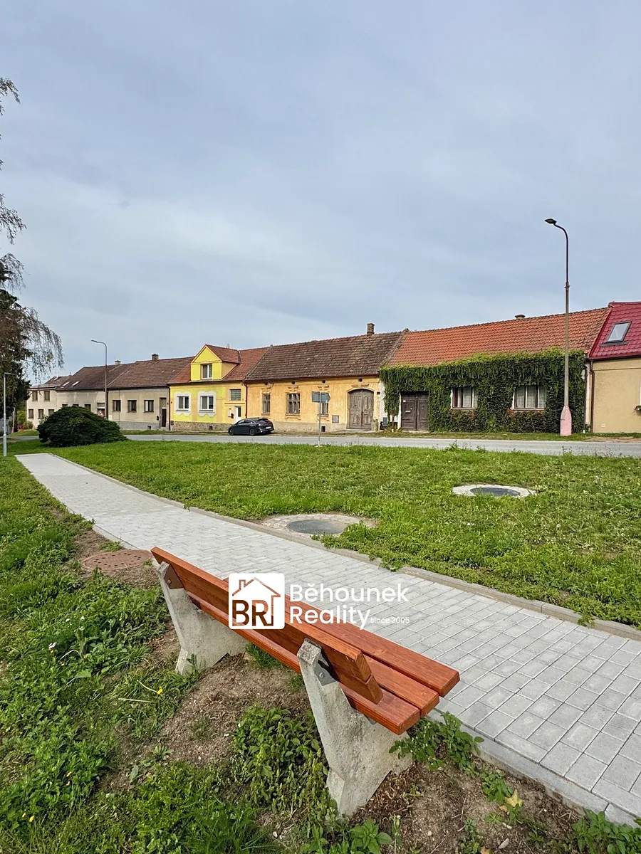Prodej rodinného domu 88 m², pozemek 356 m²