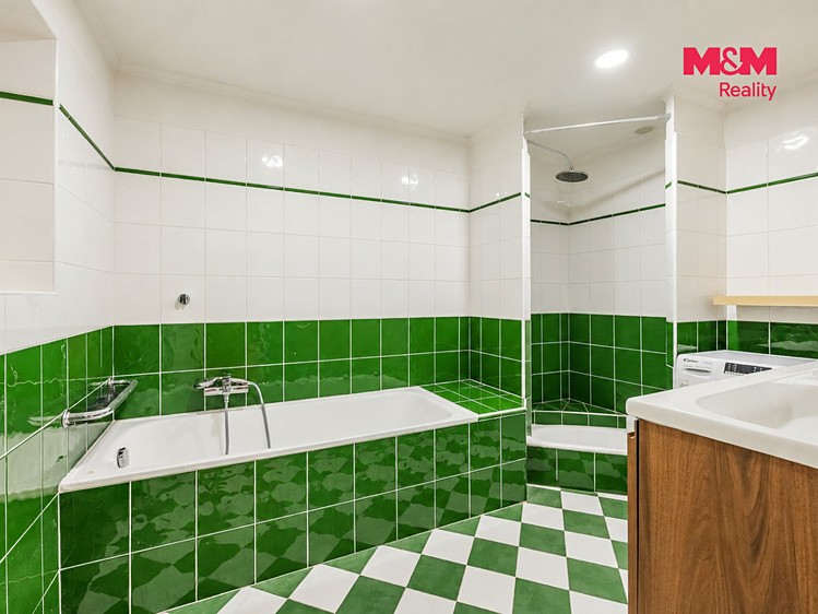 Prodej domu, 70 m² (13 z 30)