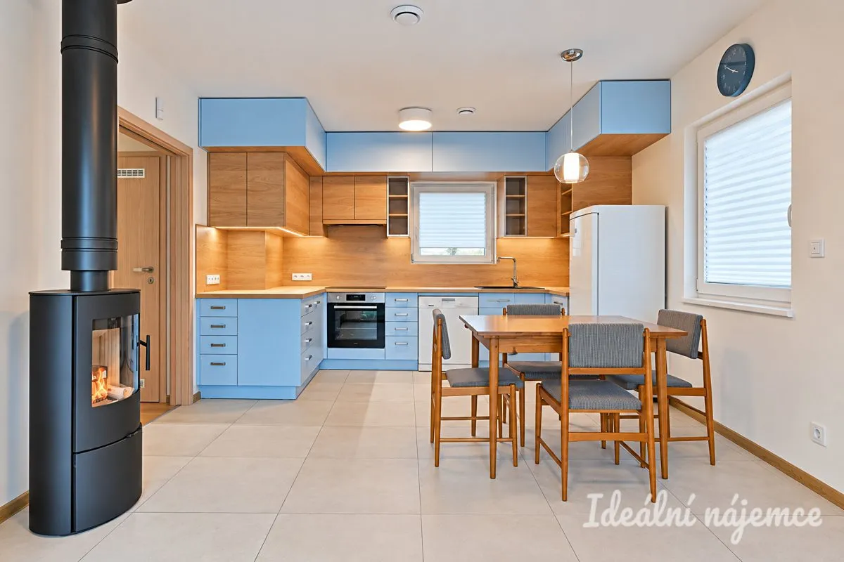 Pronájem rodinného domu 96 m², pozemek 254 m²
