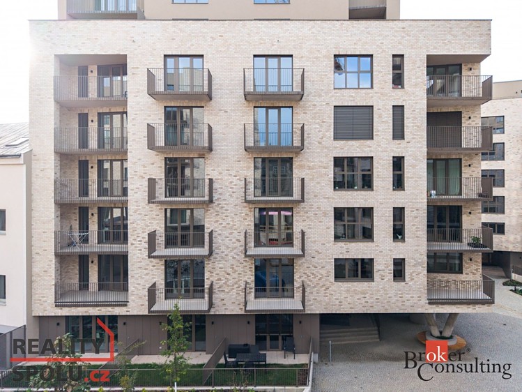 Prodej bytu 1+kk, 37 m² (26 z 30)