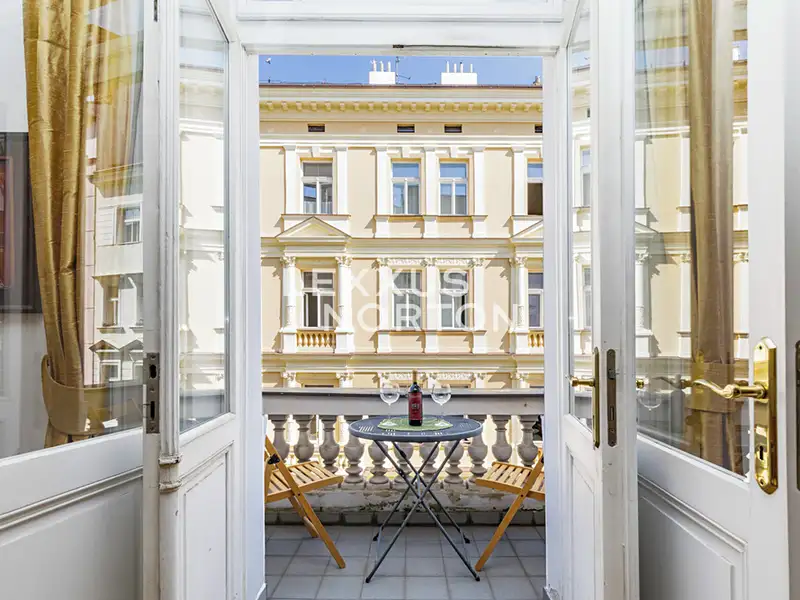 Prodej bytu 4+kk 130 m², Praha – náhled fotky 2