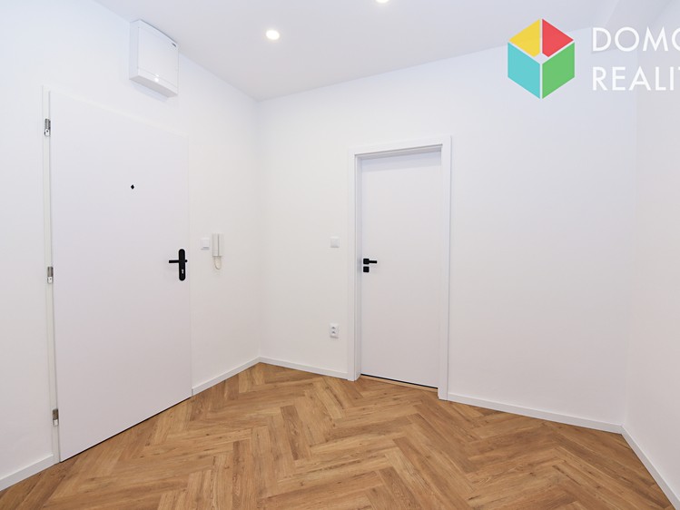 Prodej bytu 2+kk, 64 m² (14 z 19)