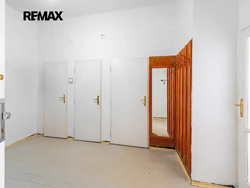 Prodej bytu 2+1 64 m², Praha – náhled fotky 3