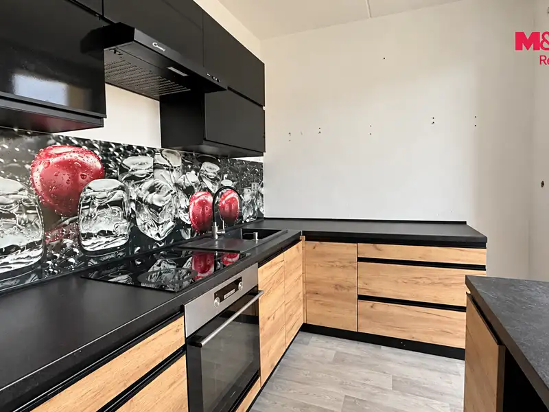Prodej bytu 3+1 72 m², České Budějovice – náhled fotky 2