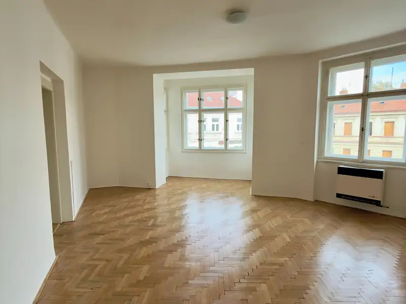 Pronájem bytu 2+1 59 m², Praha – náhled fotky 1