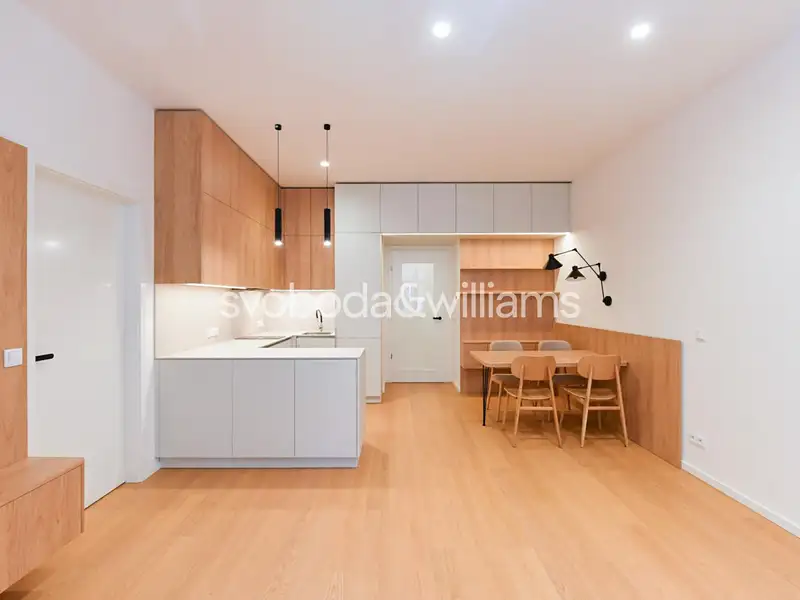 Pronájem bytu 3+kk 87 m², Praha – náhled fotky 2