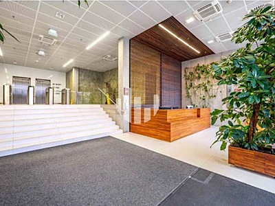 Комерційне приміщення в оренду, 1 012 м² (2 з 10)