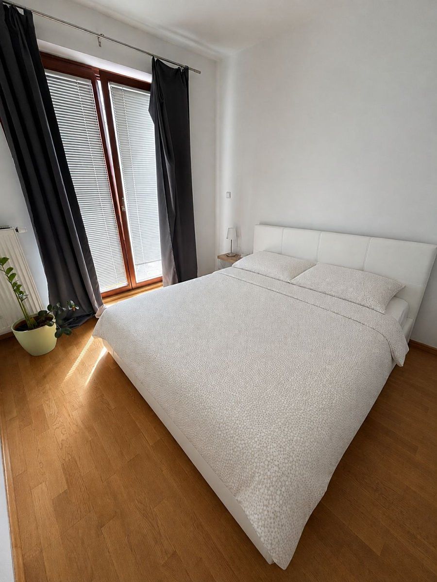 Pronájem bytu 2+kk 56 m² – fotografie 5