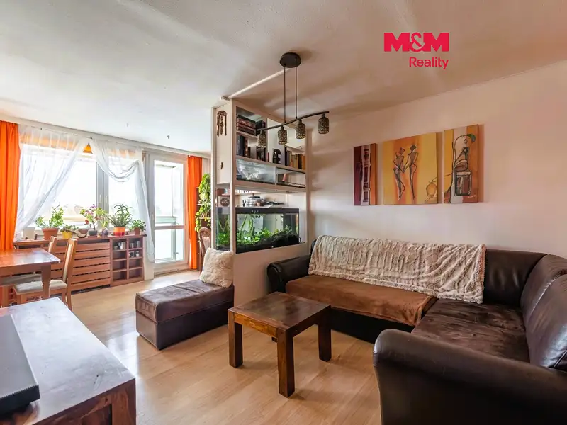 Prodej bytu 3+1 75 m², Praha – náhled fotky 1