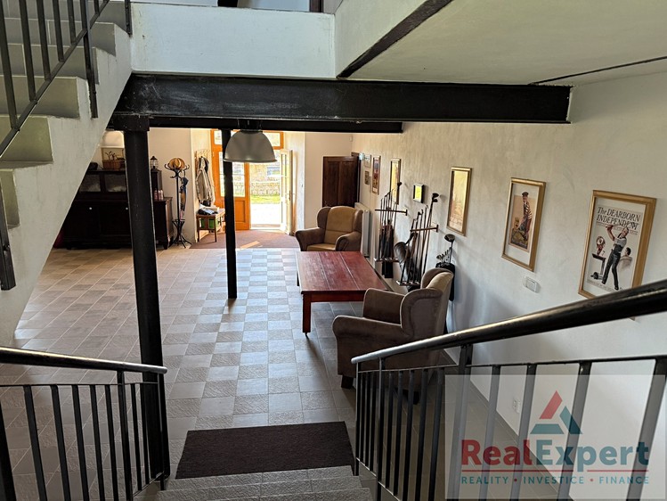 Prodej domu, 3 277 m² (47 z 49)