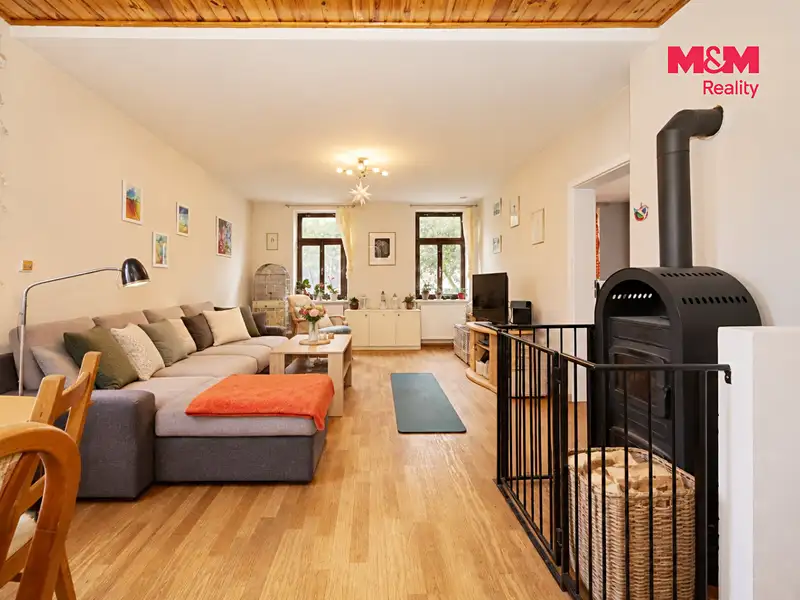 Prodej rodinného domu 142 m², pozemek 387 m², Kozlov – náhled fotky 2