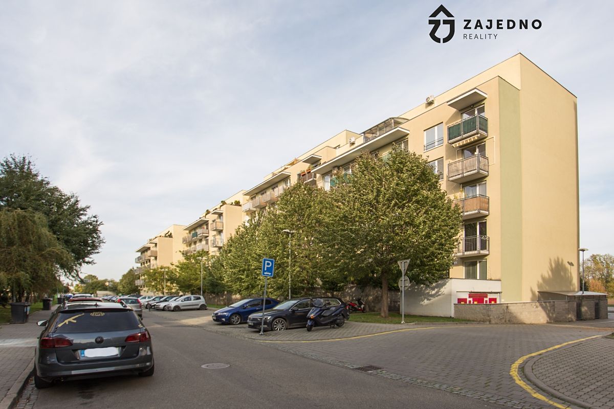 Pronájem bytu 1+kk 29 m²