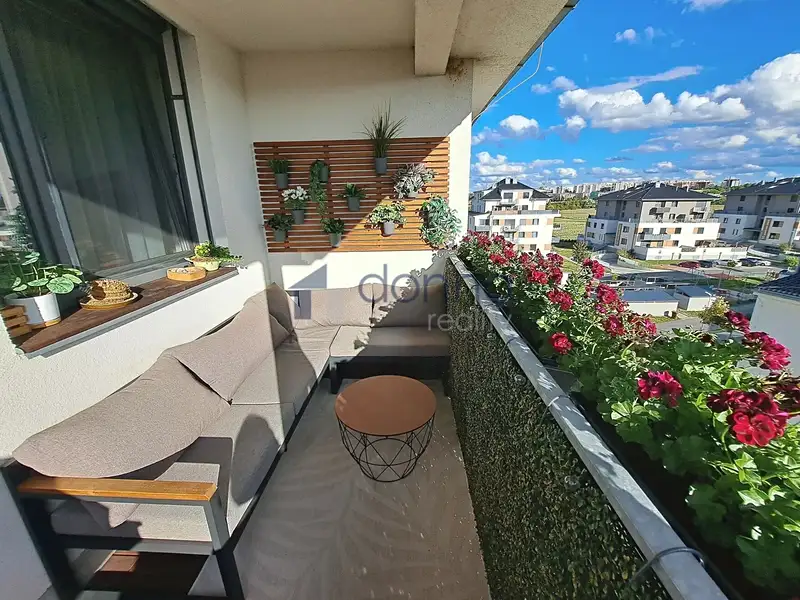 Pronájem bytu 3+kk 76 m², Praha – náhled fotky 3