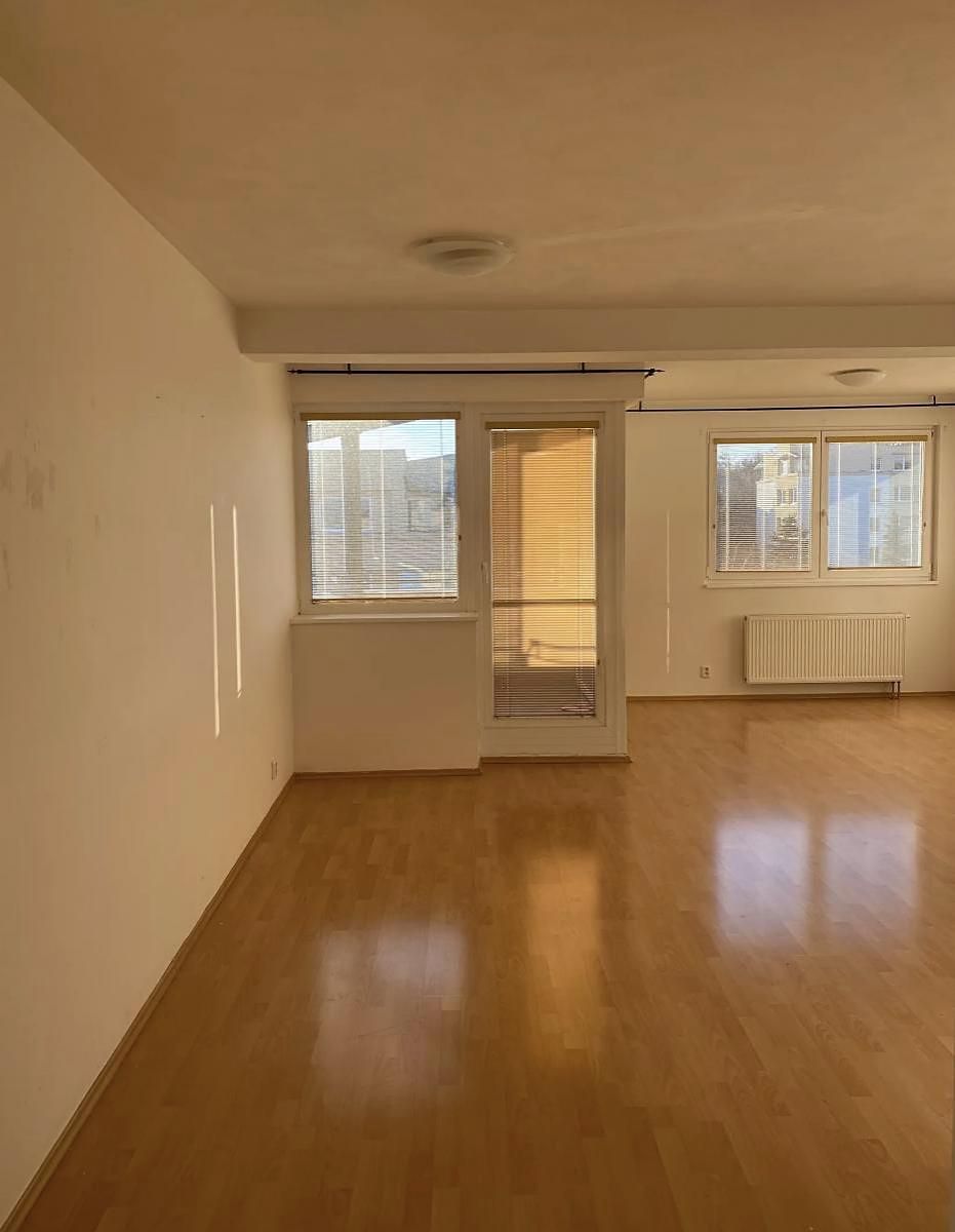 Pronájem bytu 4+kk 132 m², Praha – fotka 1 z 3