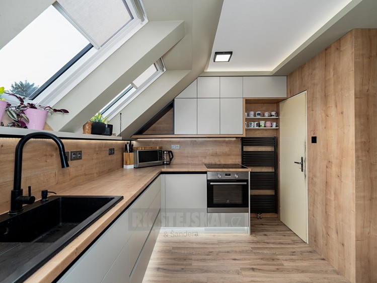 Prodej bytu 4+1, 145 m² (1 z 14)