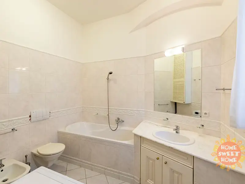Pronájem bytu 4+kk 122 m², Praha – náhled fotky 3