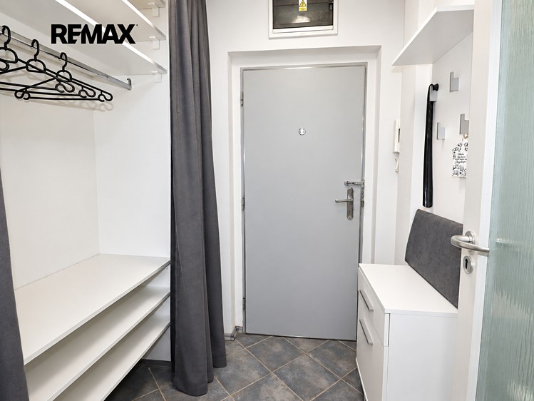 Квартира 2+kk в оренду, 70 м² (18 з 22)