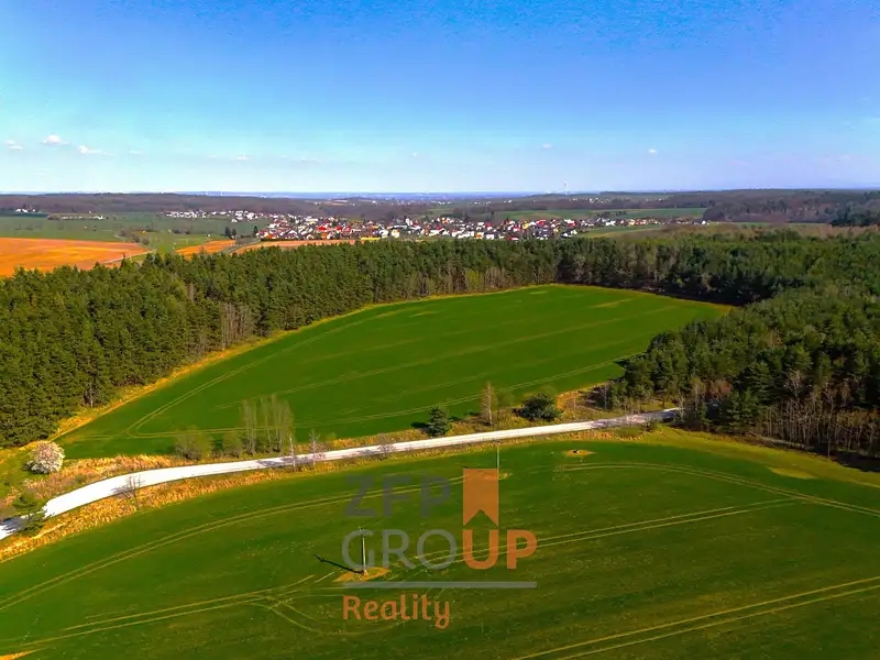 Prodej komerčního pozemku 2557 m², Vřesina – náhled fotky 3