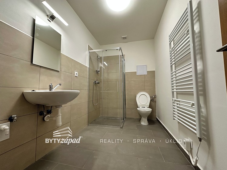 Квартира 2+kk в оренду, 54 м² (6 з 10)