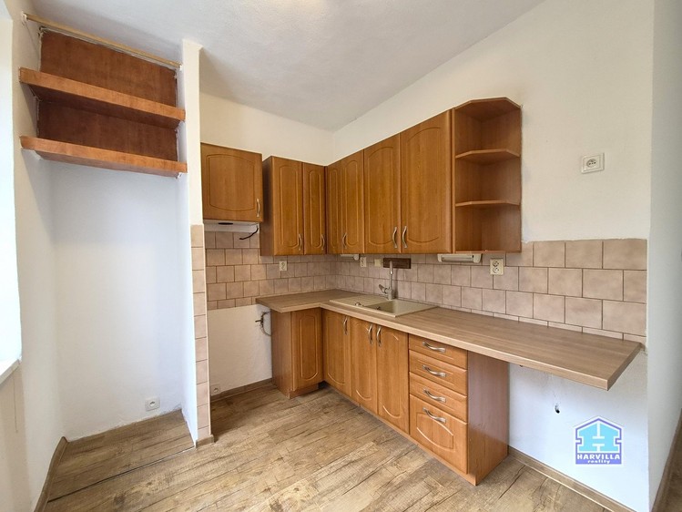 Prodej bytu 3+1, 56 m² (15 z 24)