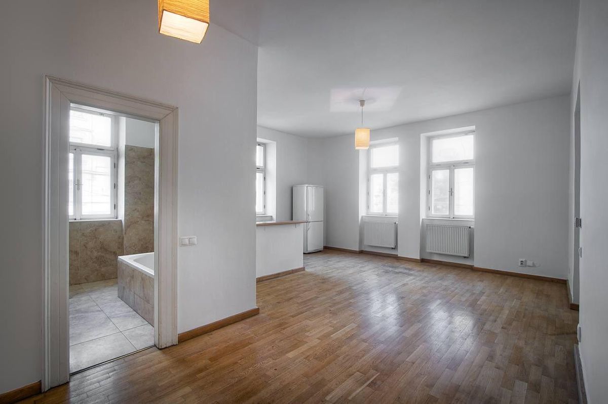 Pronájem bytu 3+kk 76 m², Praha – fotka 1 z 3