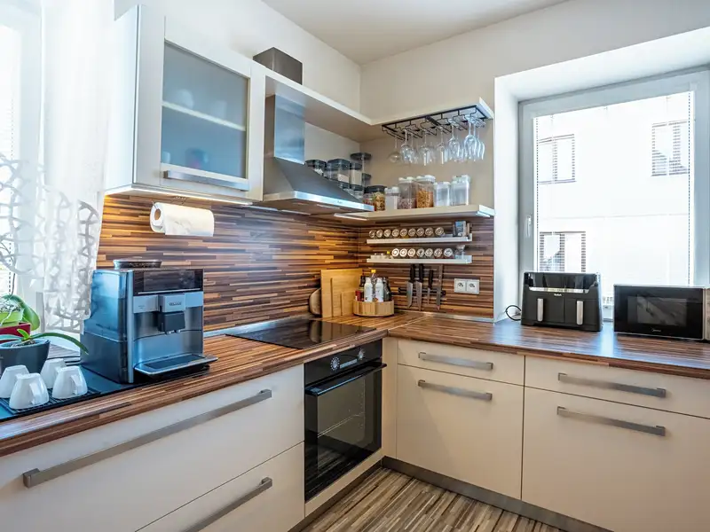 Prodej rodinného domu 105 m², pozemek 1117 m², Solnice – náhled fotky 3
