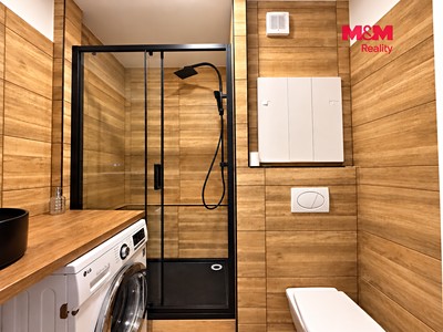 Квартира 1+kk в оренду, 30 м² (2 з 7)