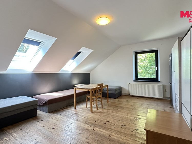 Pronájem komerčního prostoru, 280 m² (11 z 16)