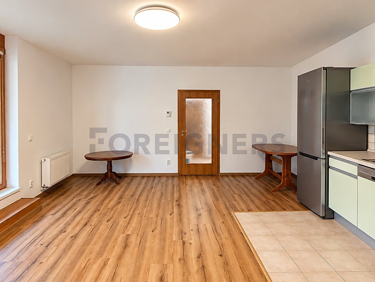 Wohnung 3+kk zur Miete, 80 m² (2 von 13)