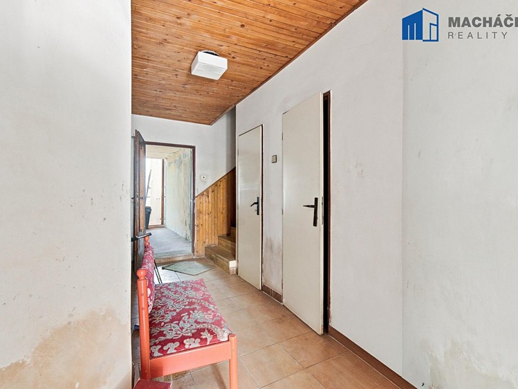 Prodej komerčního prostoru, 300 m² (28 z 58)