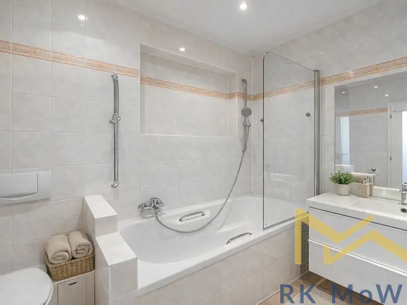 Pronájem bytu 4+kk 150 m², Praha – náhled fotky 3