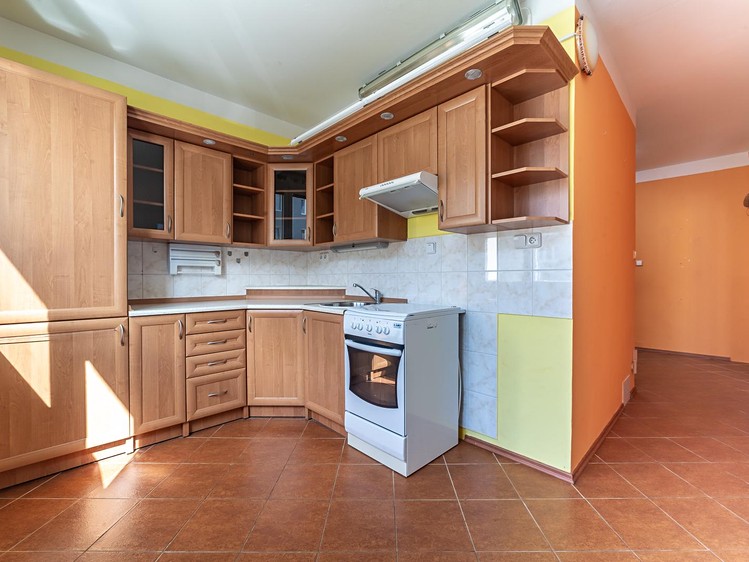 Wohnung 2+1 zur Miete, 69 m² (1 von 12)