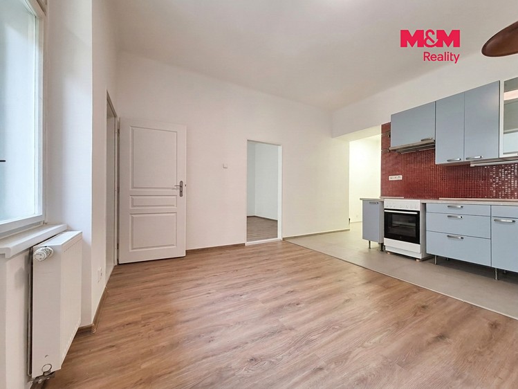 Pronájem bytu 2+kk, 48 m² (11 z 29)