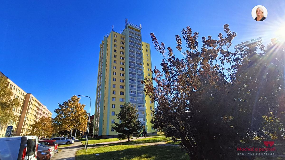 Pronájem bytu 1+kk 32 m²