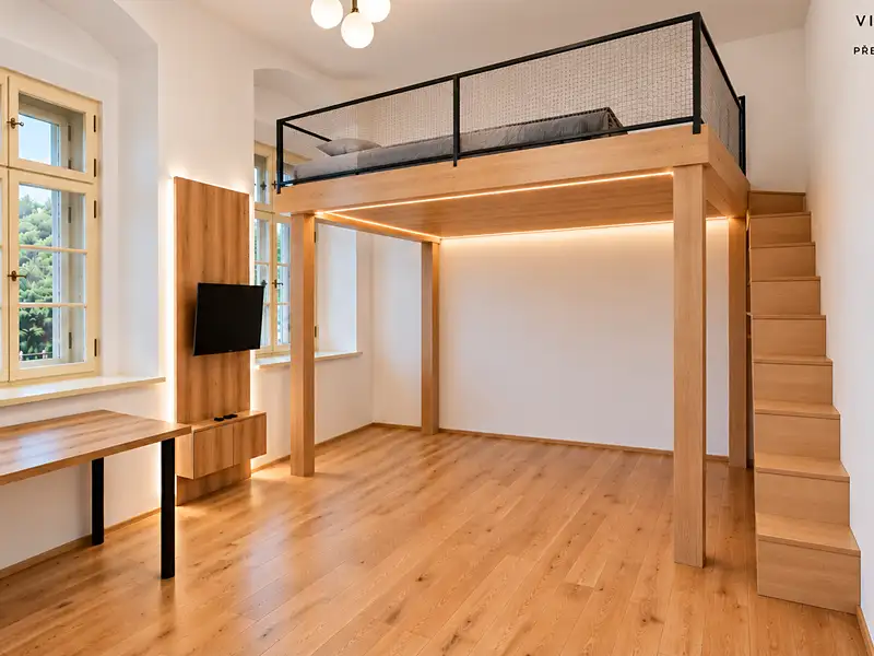 Pronájem bytu 1+kk 39 m², Jince – náhled fotky 3