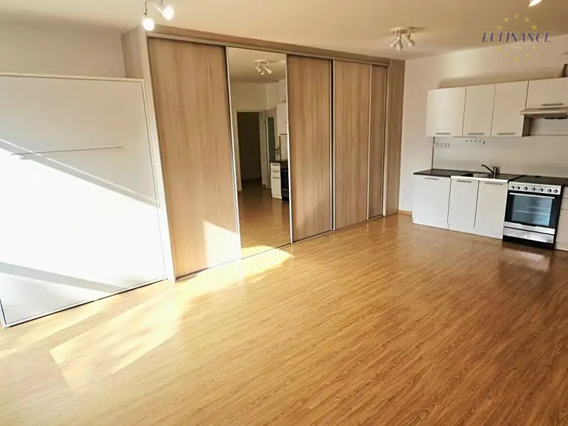 Prodej bytu 1+kk 40 m², Kralupy nad Vltavou – náhled fotky 1