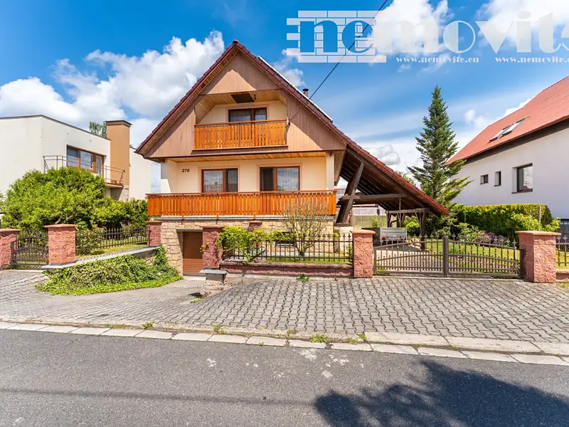 Prodej rodinného domu 163 m², pozemek 617 m², Chotusice – náhled fotky 1