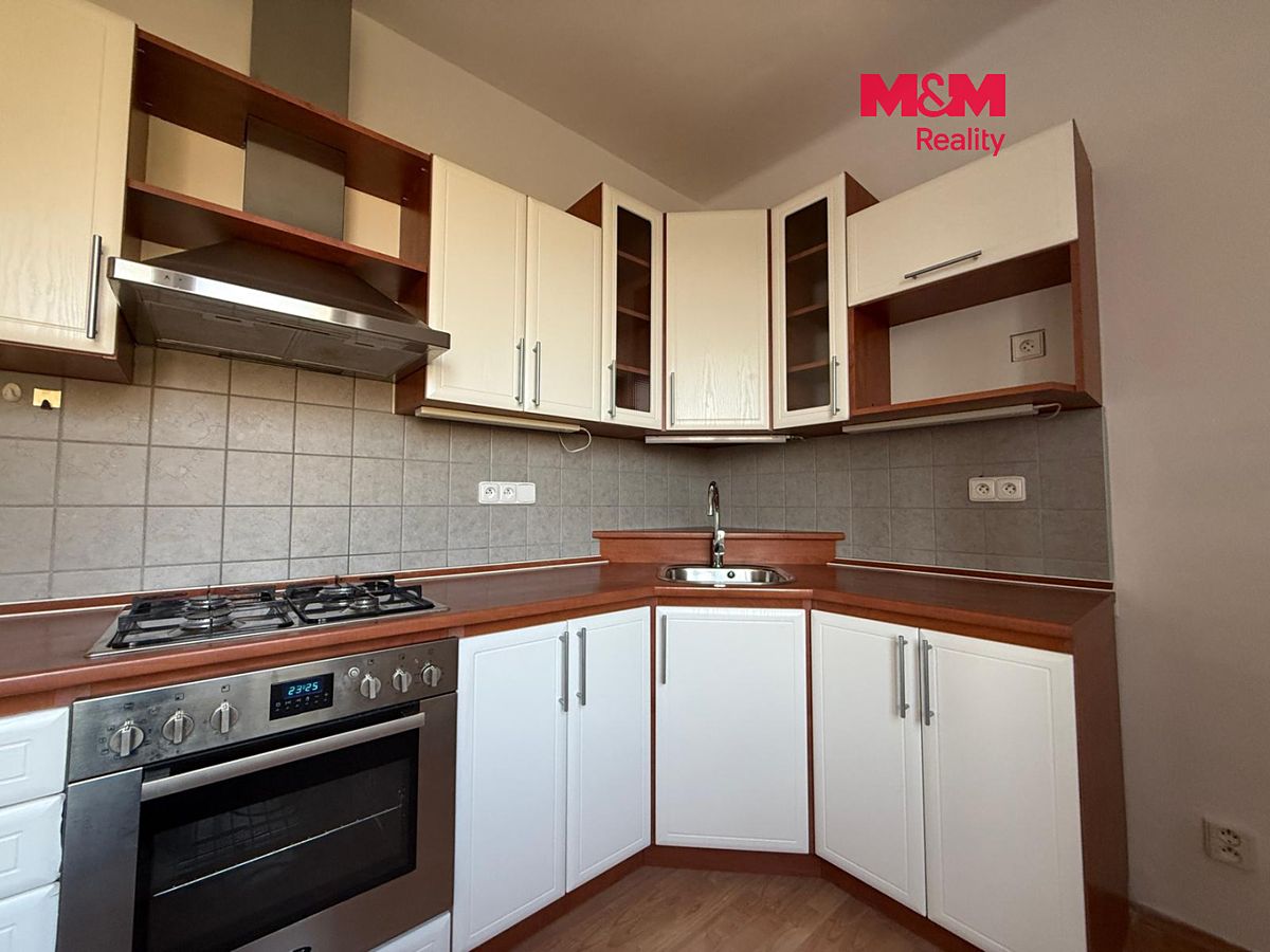 Pronájem bytu 2+kk 50 m², Lovosice – fotka 1 z 3