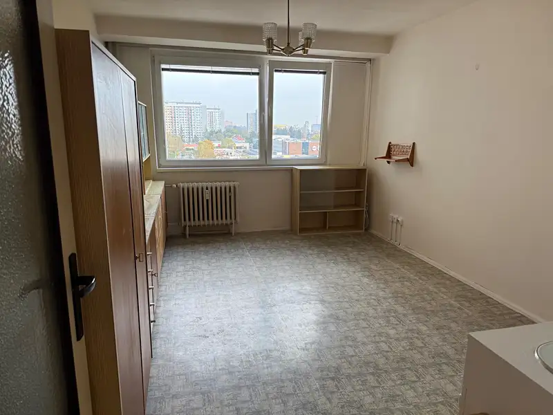 Pronájem bytu 1+kk 21 m², Praha – náhled fotky 2