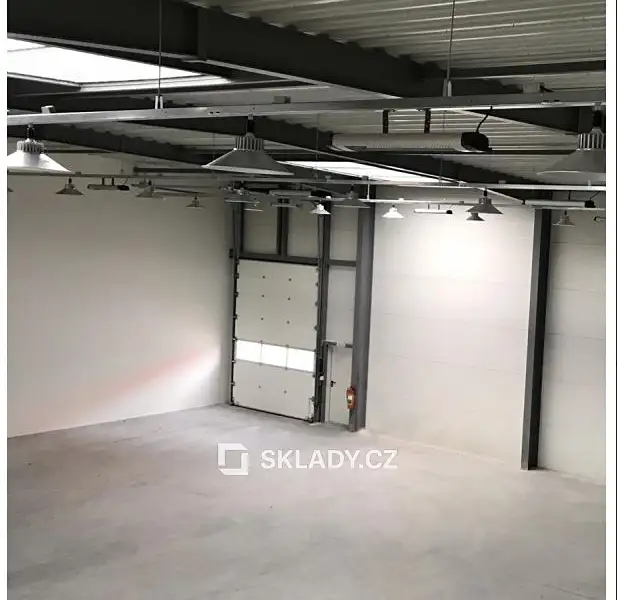Pronájem skladového prostoru 270 m², Zápy – náhled fotky 2