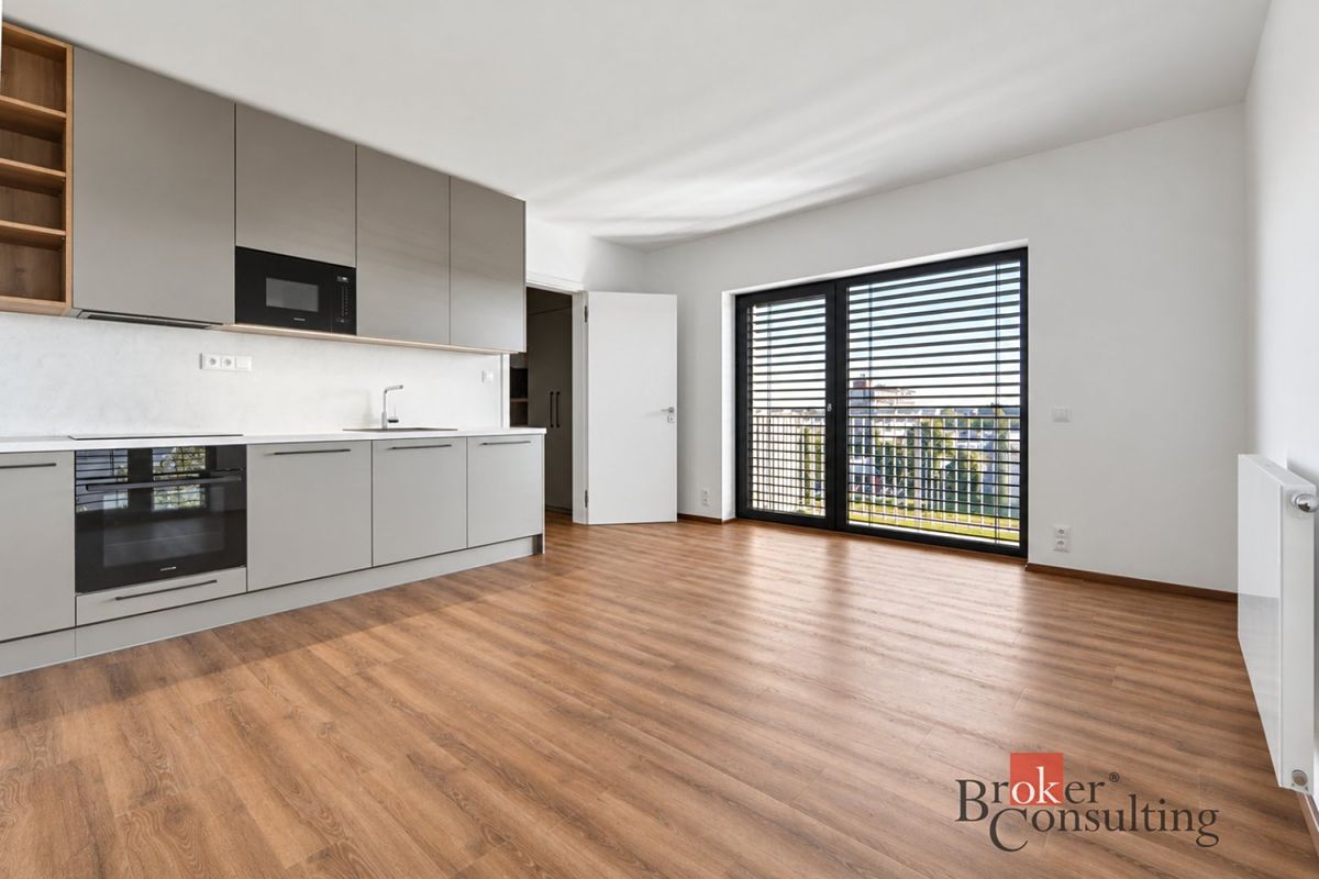 Pronájem bytu 1+kk 32 m²
