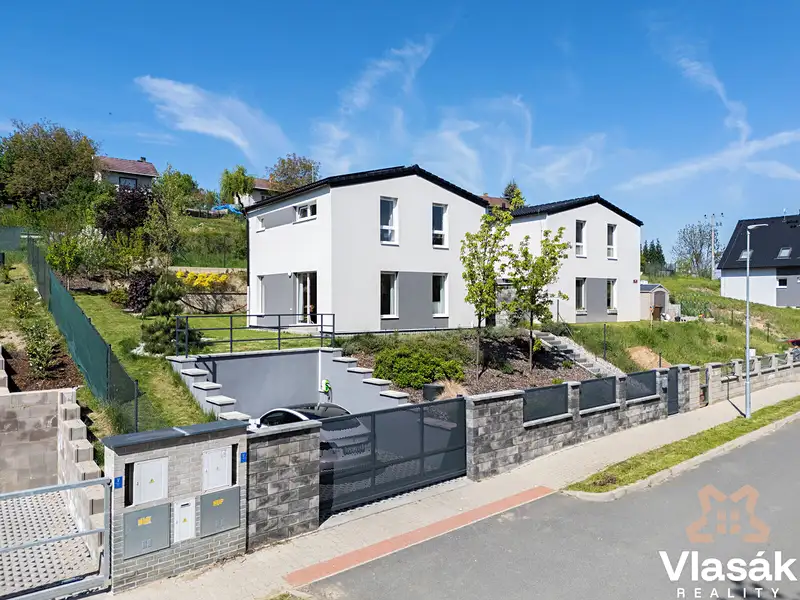 Prodej rodinného domu 96 m², pozemek 393 m², Kladno – náhled fotky 1