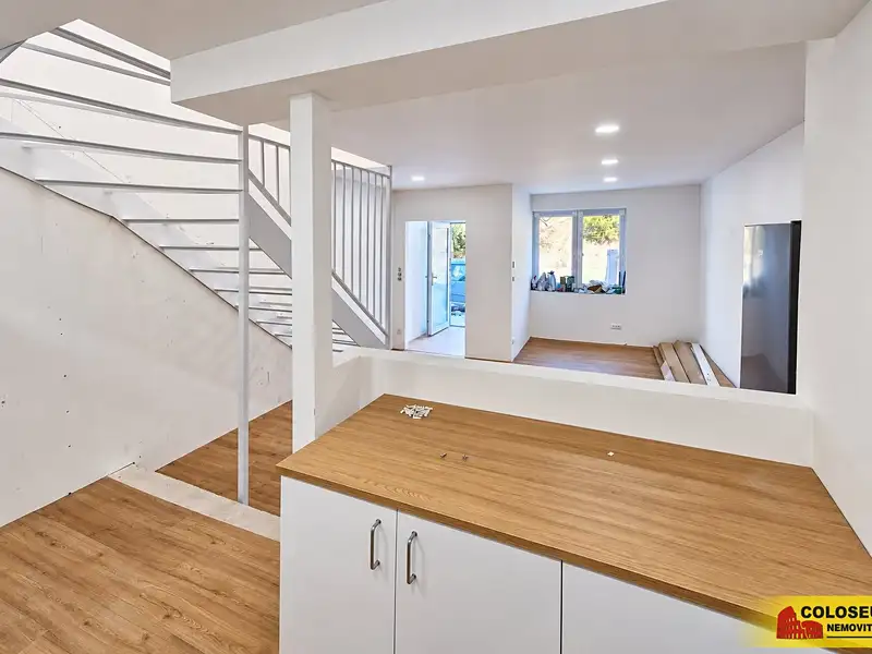 Pronájem bytu 3+kk 70 m², Březová nad Svitavou – náhled fotky 1