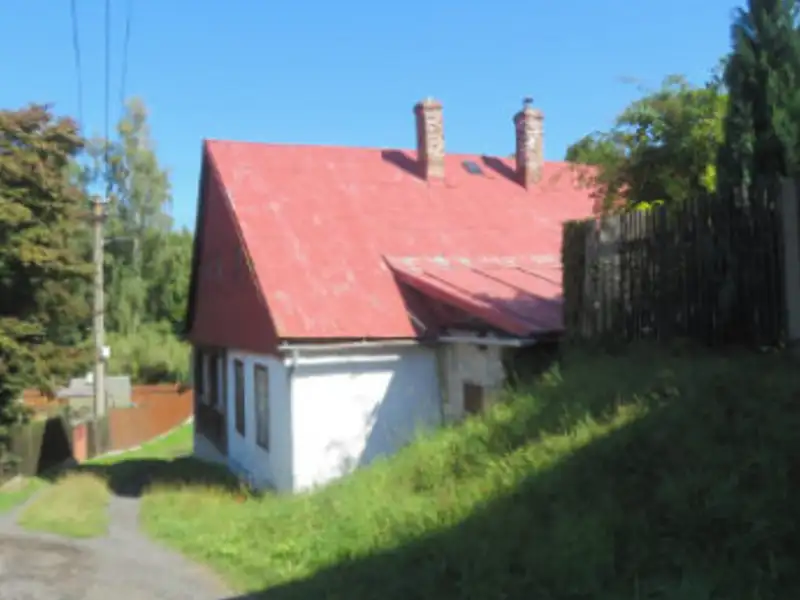 Dražba rodinného domu 118 m², pozemek 1301 m², Rumburk – náhled fotky 3