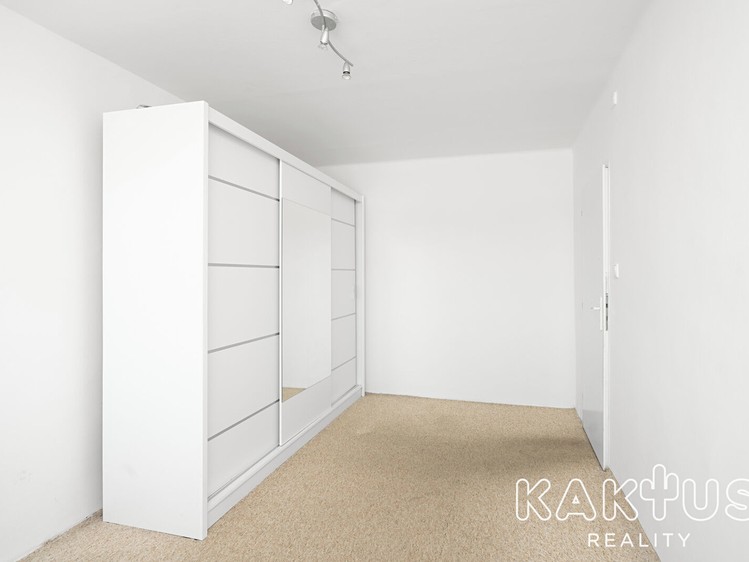 Pronájem bytu 3+kk, 59 m² (5 z 22)