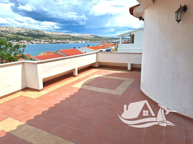 Prodej bytu 4+kk 200 m², Pag – fotka 1 z 3