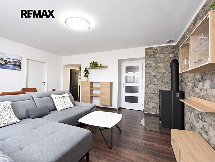 Prodej bytu 3+1, 72 m² (3 z 21)