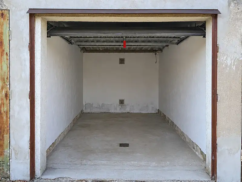 Prodej garáže 17 m², Milovice – náhled fotky 3