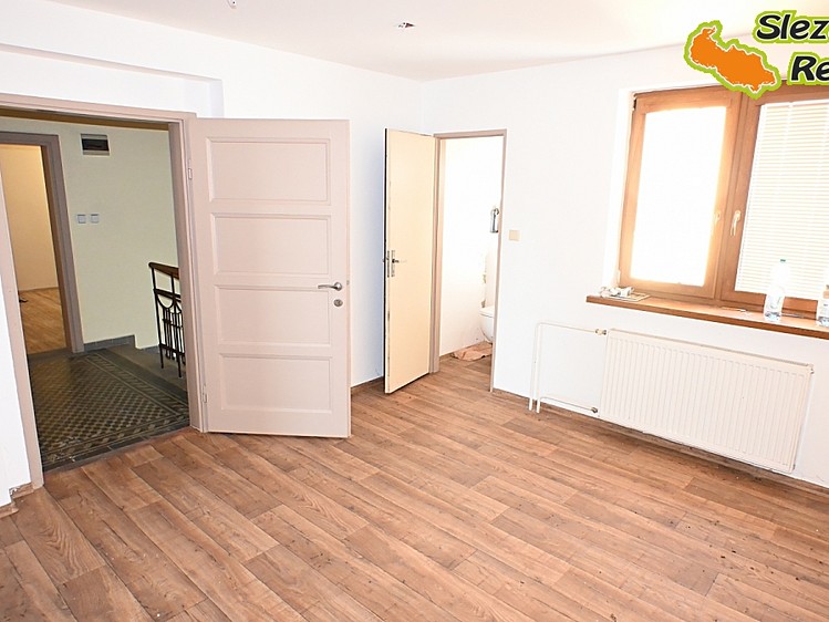 Prodej domu, 380 m² (17 z 32)