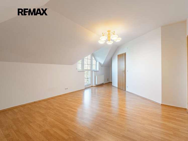 Haus zur Miete, 280 m² (28 von 72)